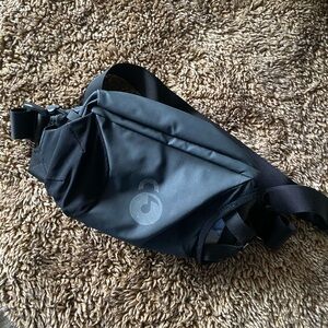 Lunchbox Sling Pack - Stylish Black Crossbody Bag / Fanny Pack